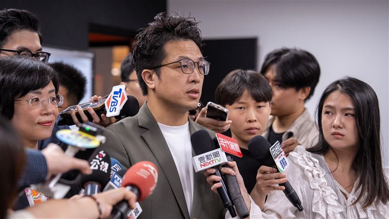 基隆下修颱風假標準　沈伯洋：應一起討論