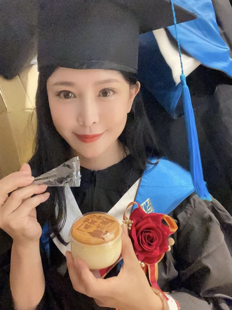 德馨的論文獲教授盛讚。(圖/三立提供)
