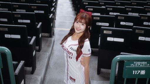 樂天女孩笑笑　解鎖東蛋＋甲子園超開心