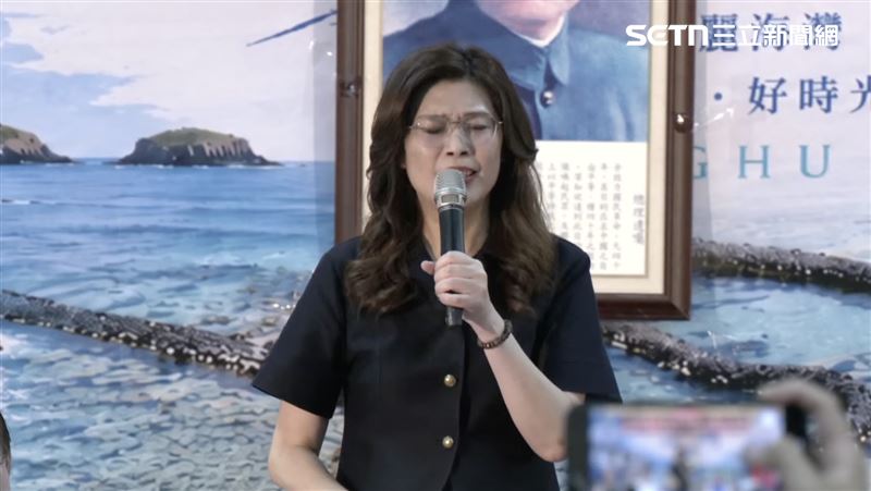 移師澎湖開中常會！鄭麗文誓言重啟小三通