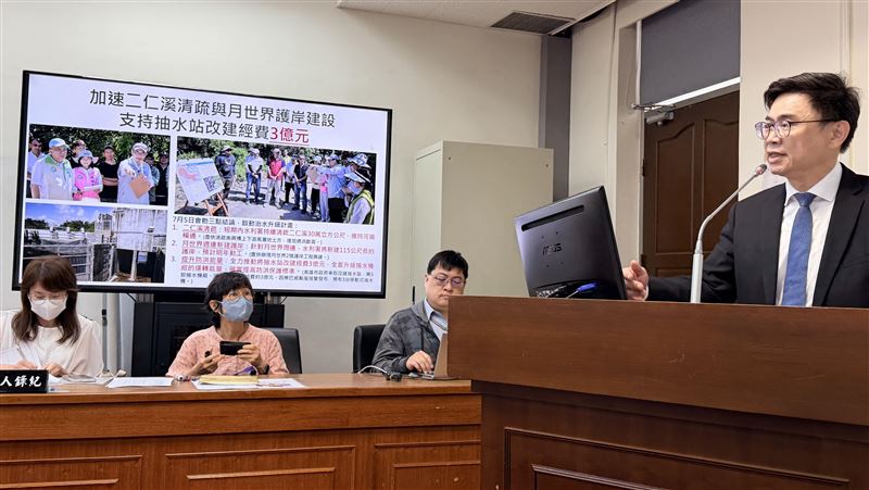 賴瑞隆促AI應用落地！