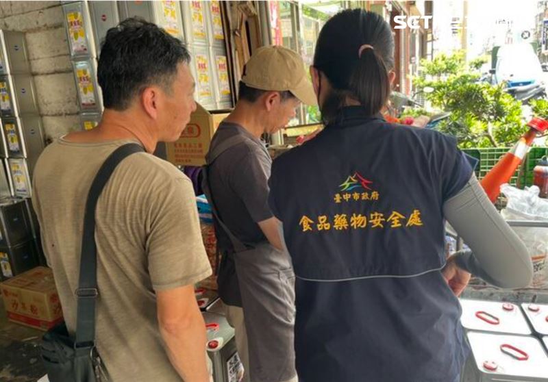 4.9好評網美火鍋中毒油！全台回收4萬斤