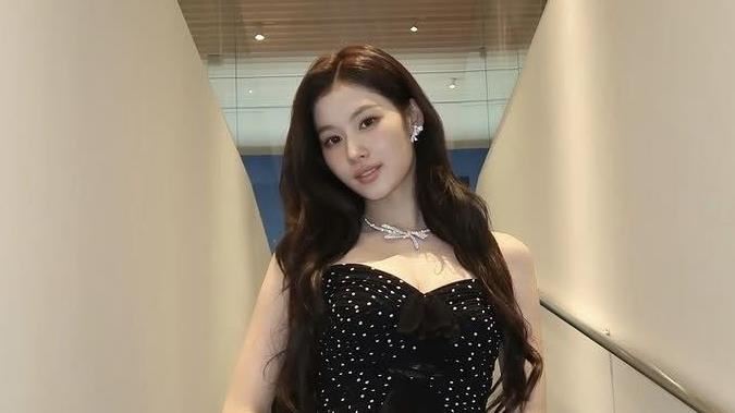 TWICE Sana首跨影壇就當女主　搭擋佐藤健