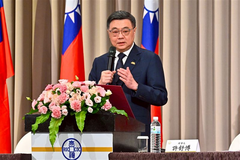 行政院長卓榮泰今(8)日出席全國商業總會第12屆第3次會員代表大會。(圖/行政院提供)