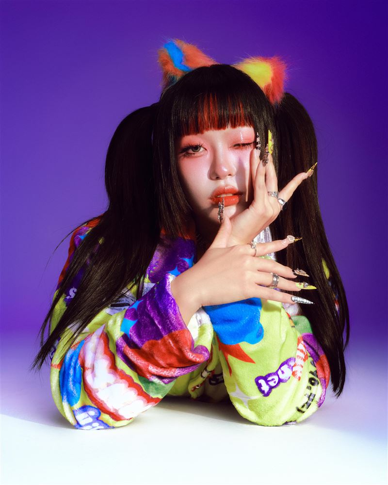 C.Holly憑藉〈三不娶〉知名度大開。(圖/笨道策展有限公司提供)