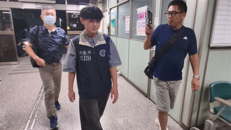 新北市消防局專門委員尚少華50萬交保。（圖／翻攝畫面）