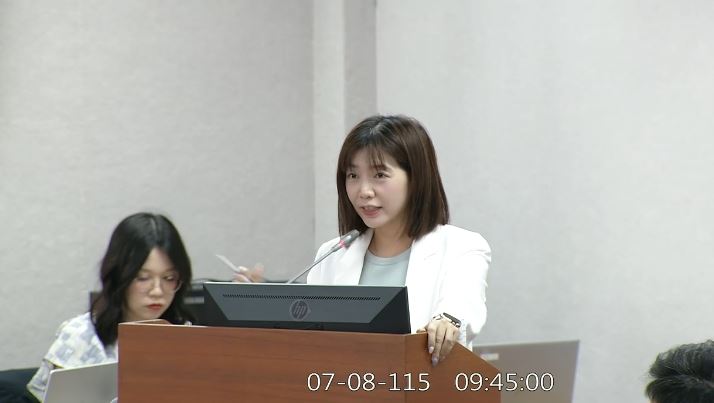 張雅琳點名要翁曉玲回應佀廣洋霸凌案(圖/翻攝自立法院IVOD)