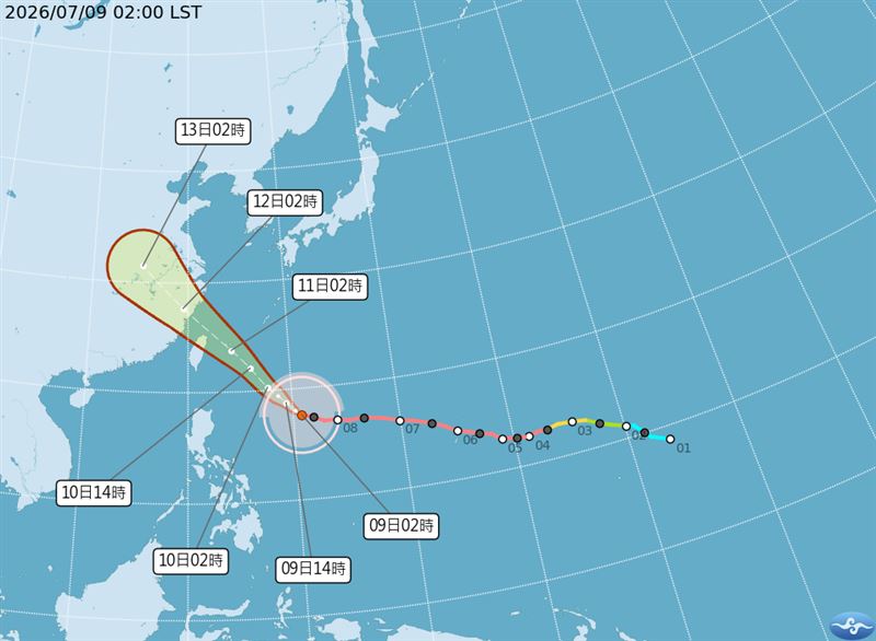 強颱巴威持續逼近。(圖/氣象署)