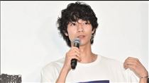 腦出血中風停工6年　33歲男星現身曝病況