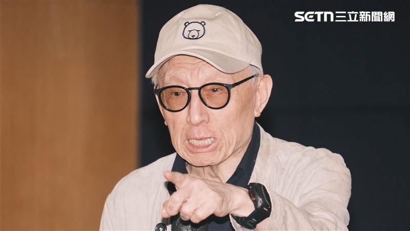 聲援矢板明夫!曹興誠嗆中共:文明的障礙