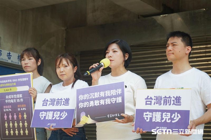 本身也是一名母親的李惠暄堅定地說,「如果制度沒有真正改變,我真的不知道該怎麼告訴我的孩子,要保持正直、善良,遇到不公義時要勇敢站出來。」(圖/李惠暄律師授權提供)
