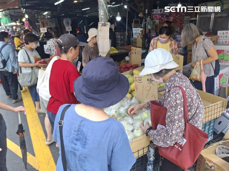據內政部統計,陳冠宇是同名同姓人數最多的男性姓名。(圖/資料照)