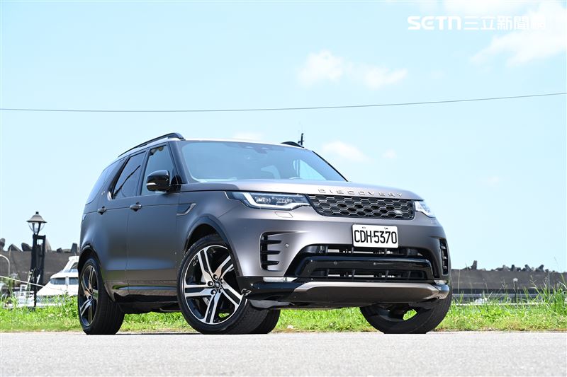 Land Rover Discovery Tempest Edition七人座豪華休旅。(圖/記者鍾釗榛攝影)
