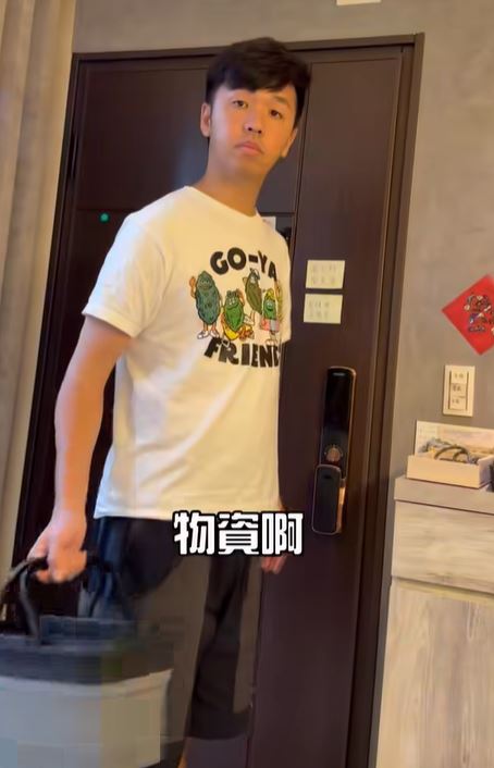 藝人香蕉也加入防颱採買行列。（圖／翻攝自臉書）
