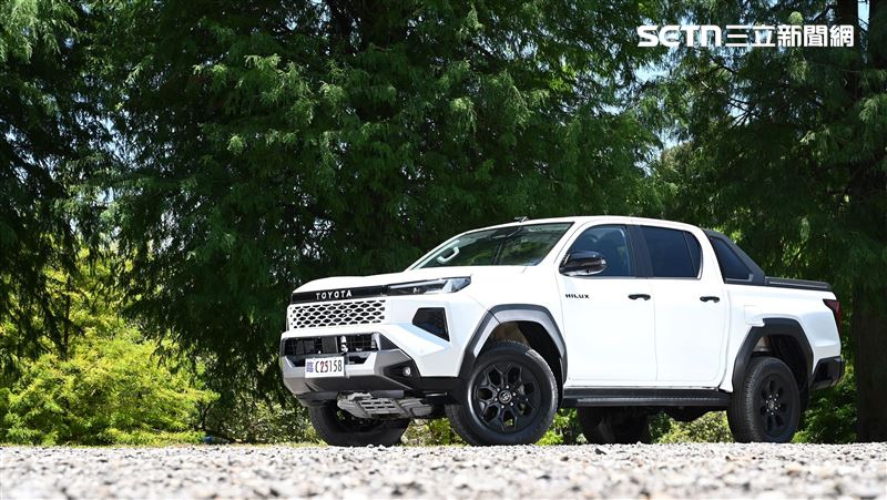 開過新Hilux才知道　皮卡也能很好開