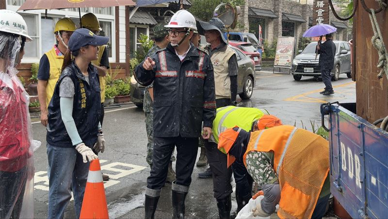 巴威颱風明日恐帶來可觀雨量,市府將在晚間7點防災會議結束後決定。(圖/市府提供)