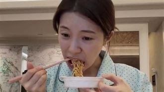 李多慧後悔颱風來沒囤糧　崩潰喊：怎麼辦