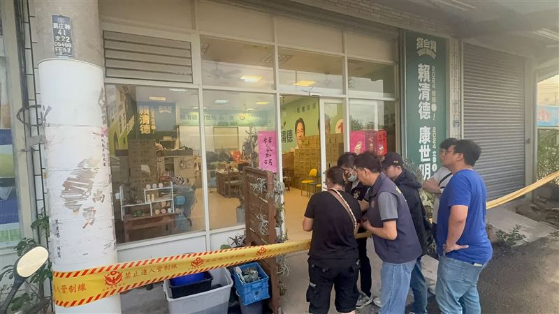 中颱「巴威」逼近,昨天(10日)苗栗縣停班停課,未料,民進黨籍苗栗縣議員翁杰位於苑裡鎮服務處,驚傳遭人闖空門。(圖/翻攝自翁杰臉書)