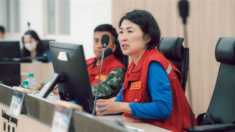 饒慶鈴被罵翻後逆轉!台東沒放假熱到紫爆