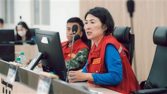 饒慶鈴被罵翻後逆轉！台東沒放假熱到紫爆