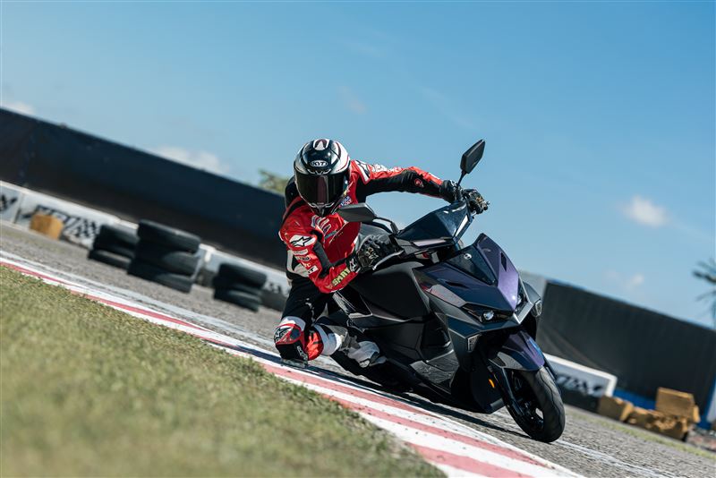 最大馬力提升至16.3匹，0到100公尺加速縮短至7.1秒。（圖／SYM提供）