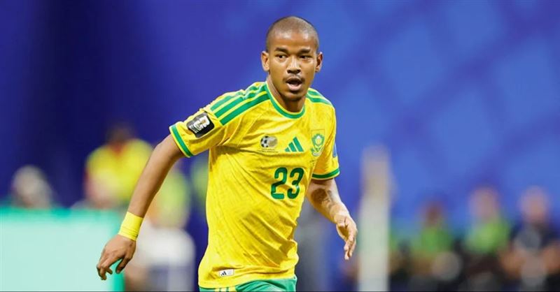 效力南非豪門馬梅洛迪日落（Mamelodi Sundowns）的中場球員亞當斯（Jayden Adams）驚傳離世，年僅25歲。（圖／美聯社）