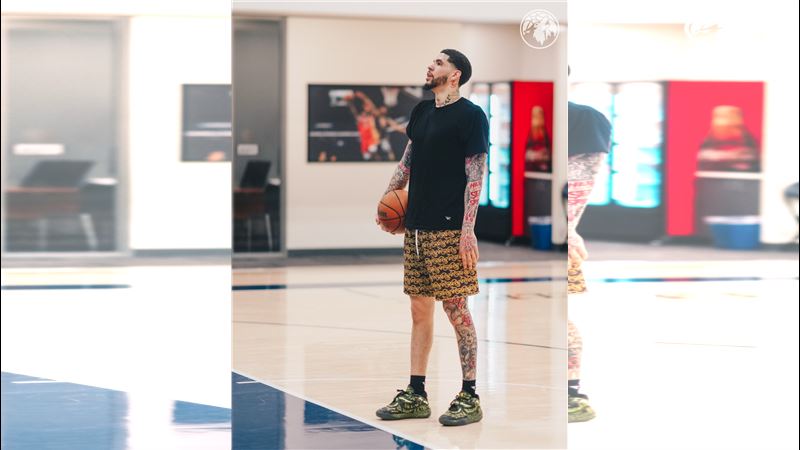 夏洛特黃蜂隊日前震撼宣布將當家球星「球三弟」鮑爾(LaMelo Ball)交易至明尼蘇達灰狼隊。(圖/翻攝自X平台 @Timberwolves)