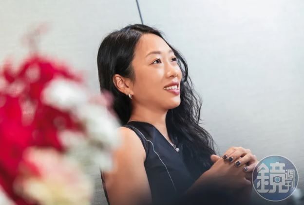 郭曉慶自言對電影仍持續保有熱情，不諱言工作挑戰大。（圖／鏡週刊）