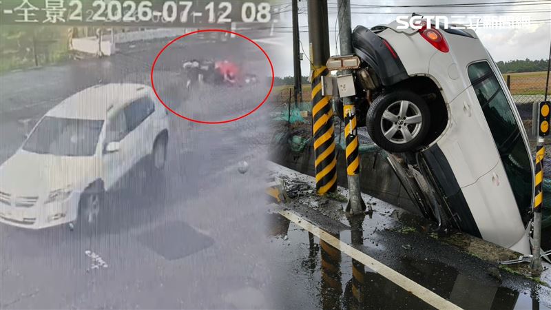 49歲蔡姓女子開車先是撞上外送員,再失控撞斷路口固定測速照相桿,車子呈現90度倒插進水溝。(圖/翻攝畫面)