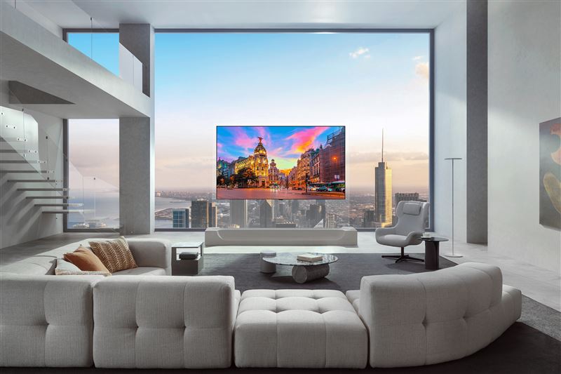 LG OLED evo W6極薄壁畫系列融合真無線影音傳輸技術。(圖/品牌業者提供)