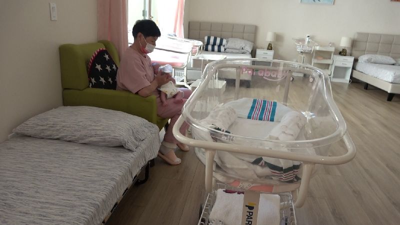 挺孕肚赴美被關小黑屋？出生公民權成箭靶