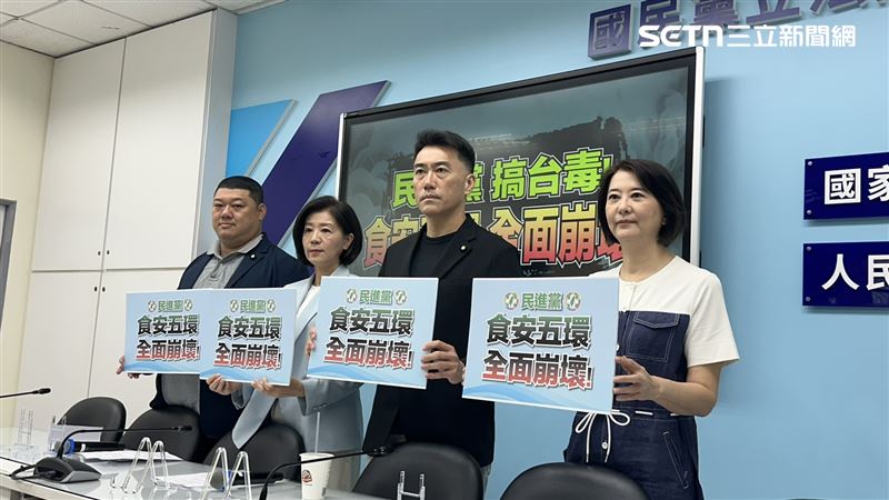柯文哲怨綠白沒合作!藍黨團:尊重發言