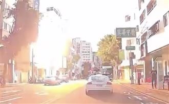 台中電線桿突起火爆炸！恐怖火光畫面曝