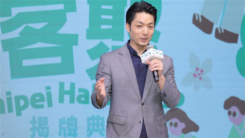 颱風假逼出蔣萬安這人格　毒油成逃生門？