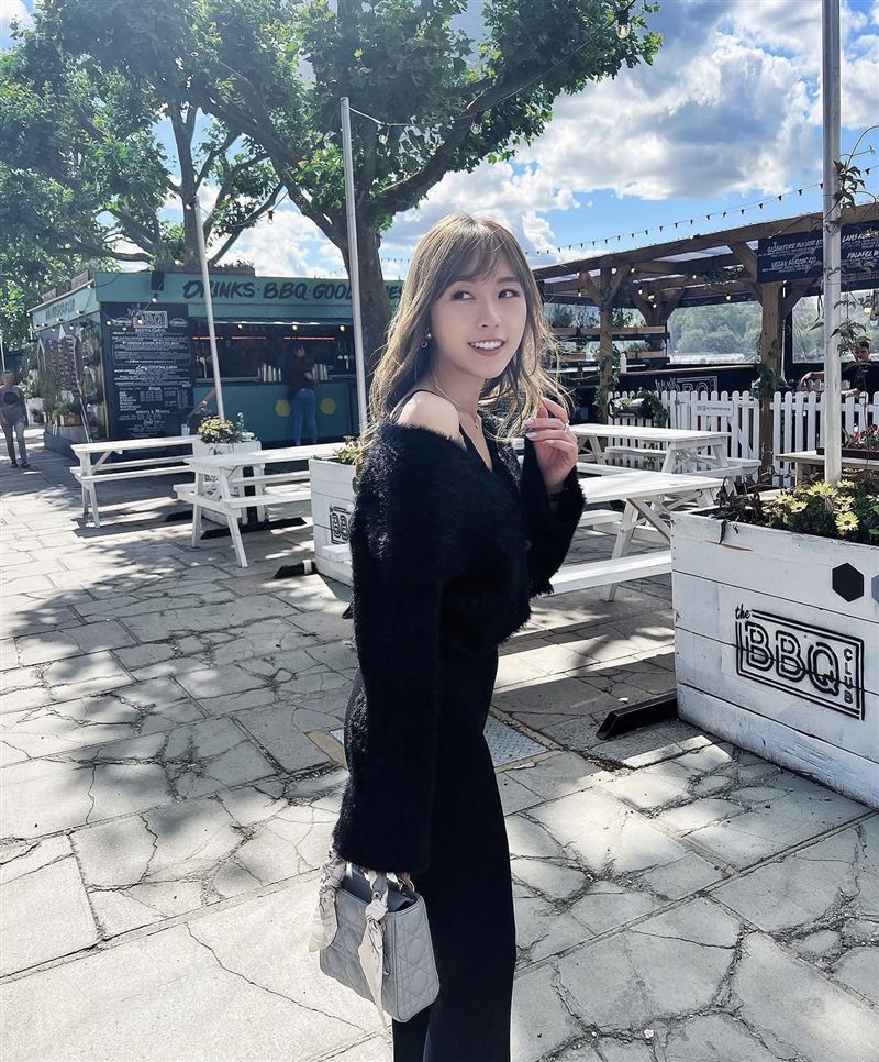 何穎璇跨界擔任編劇。(圖/翻攝自IG)