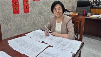 翁曉玲提案大砍3000萬業務費　律師轟這句