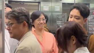 議事人員口誤唸「翁小人」！翁曉玲反應曝