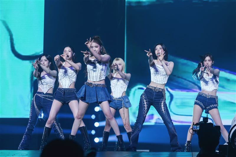 NMIXX南下攻高雄巨蛋,誠意十足狂飆中文。(圖/Live Nation Taiwan提供)