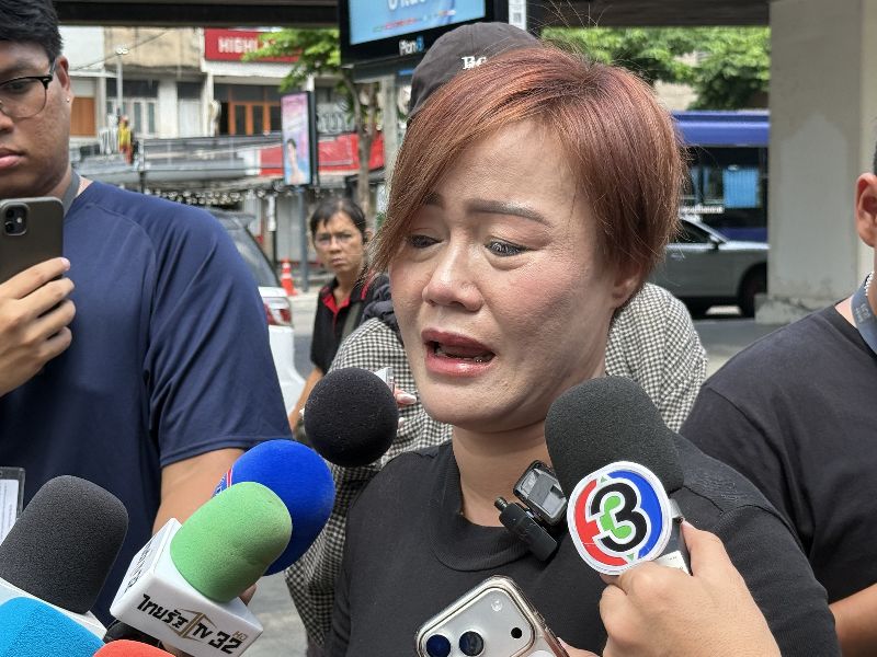 曼谷啤酒餐廳大火倖存者之一烏薩受訪時表示,事發當晚因走到餐廳外透氣而逃過一劫,但同行2名友人罹難,另有1人仍在醫院治療