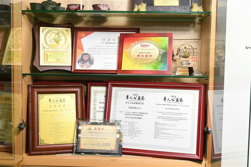 愛妮雅每年固定做大量的公益，回饋給社會。（圖／愛妮雅提供）