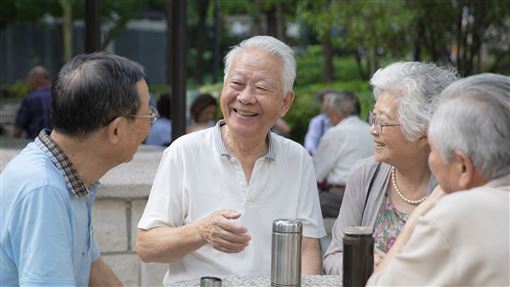 別只靠運動 哈佛75年研究：做1事延壽護腦