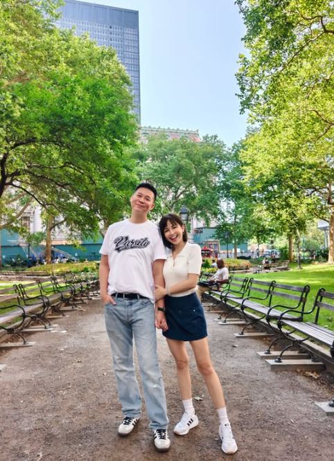 鍾欣怡2014年與孫樂欣結婚,婚後育有一女一子。(圖/翻攝自IG @cathychung_shinyi)