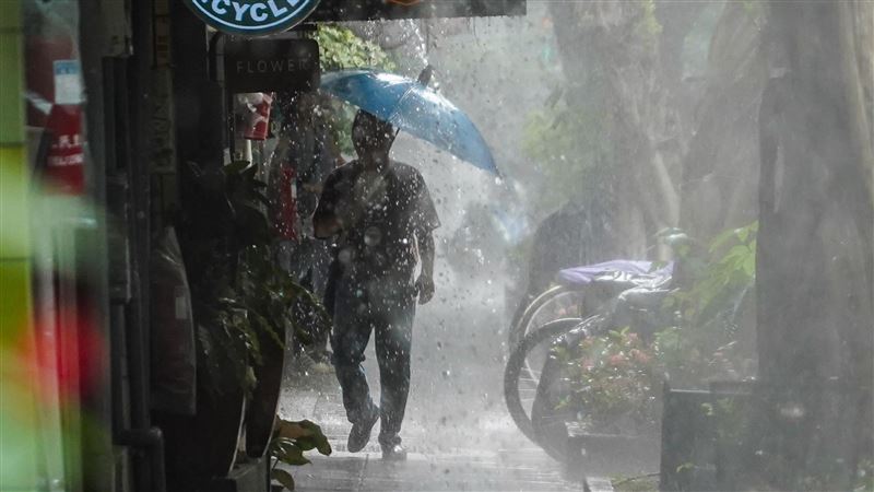 新/8縣市豪、大雨特報 一路下到晚上
