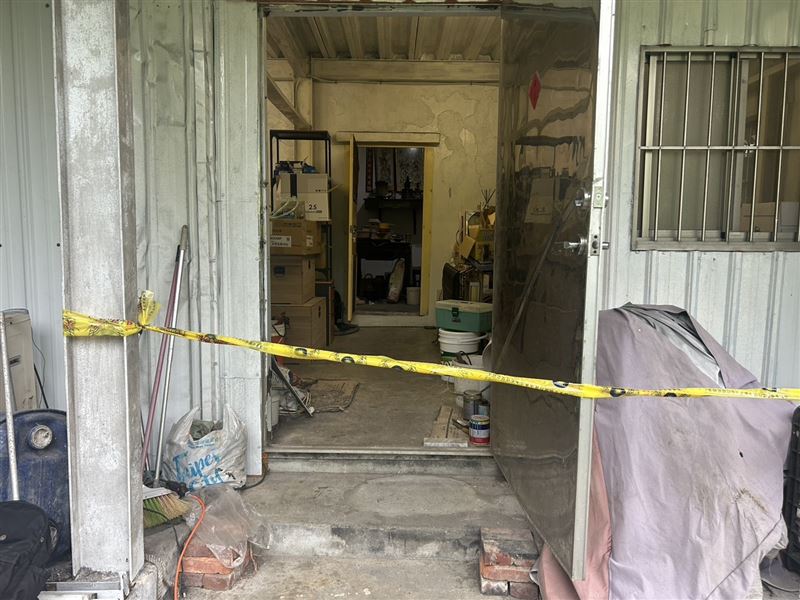 台北市士林區一處民宅今(14日)驚傳一名50歲婦人死亡;另一名80歲婦人則意識清楚送醫