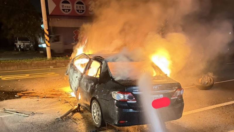 火勢耗費約20分鐘撲滅。(圖/翻攝畫面)