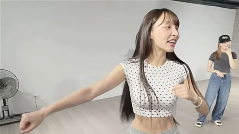 林襄親自教學「馬傑森應援曲」。(圖/翻攝自IG)