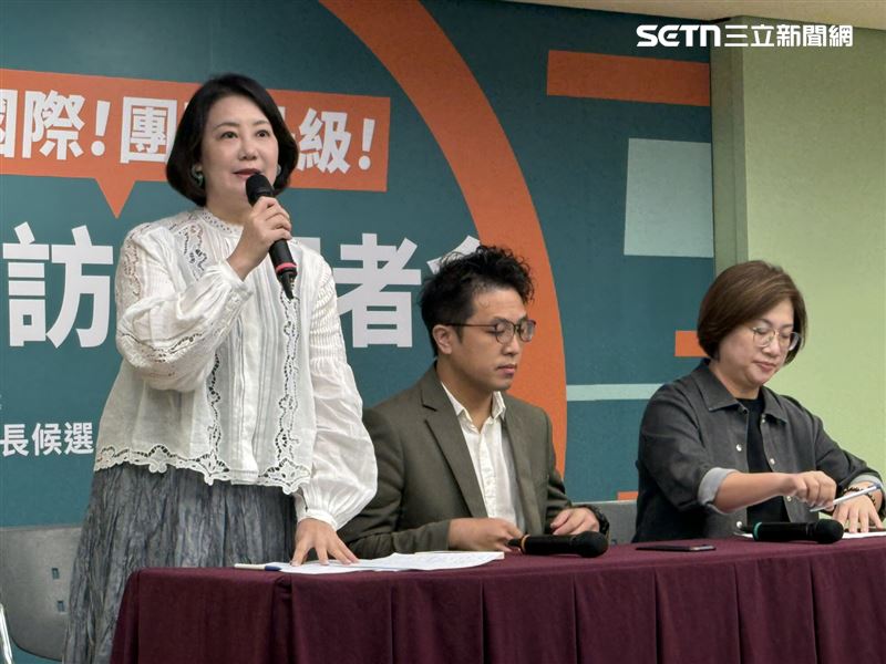 吳思瑤說明沈伯洋與競選團隊訪美行程三大重點(圖/記者劉秀敏攝影)