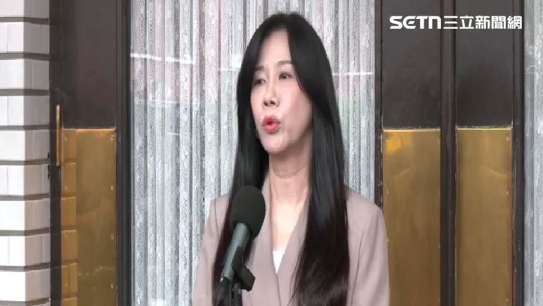 佀廣洋宣布放棄國民黨提名後,萬美玲首度現身強調尊重兒子決定