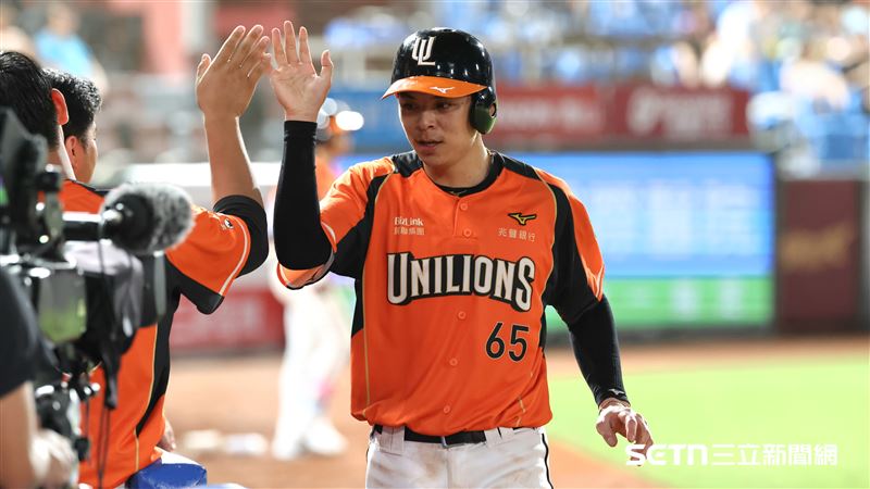 中職37年例行賽,統一獅捕手陳重羽。(圖/記者劉彥池攝影)