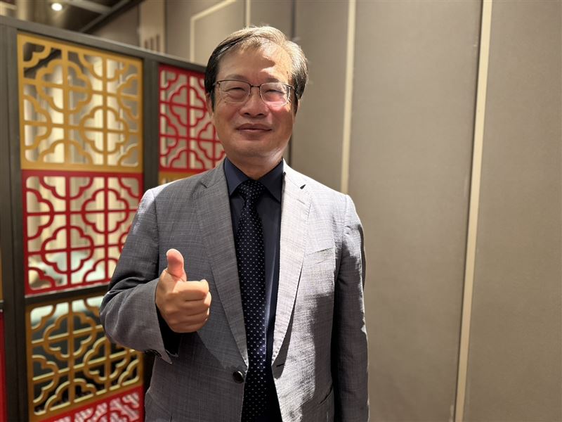 和運租車董事長劉源森認為,上半年我們整體表現加起來還是有成長,現在持續深化長租、短租、共享移動及中古車等多元事業布局。今年和運租車業績可較去年小幅成長。(圖/記者余國棟攝影)
